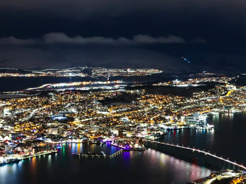 Tromso, Noorwegen - reisfoto door Efrem  Efre